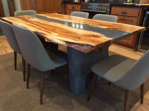 میز ترکیب چوب و بتن